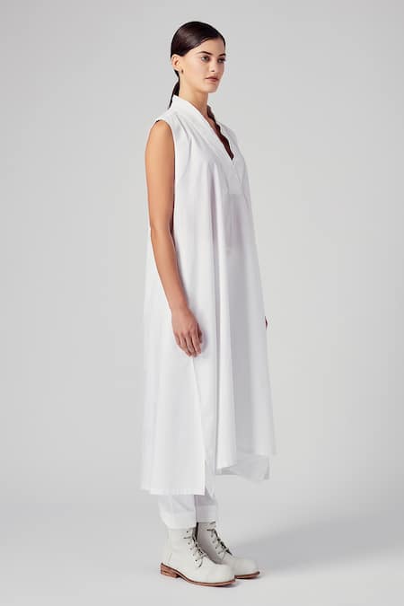 Rajesh Pratap Singh_White Cotton Checks V Neck Kosa Tunic _Online_at_Aza_Fashions