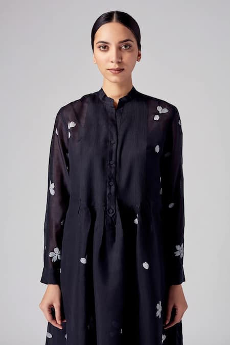 Shop_Rajesh Pratap Singh_Black Glass Cotton Hand-block Floral Motifs Mandarin Collar Unai Printed Tunic _Online_at_Aza_Fashions