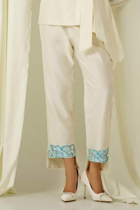 Sakshi Khetterpal_Ivory Chanderi Pearls, Beads, Embroidery Collared Sleeve Shirt And Pant Set _Online_at_Aza_Fashions
