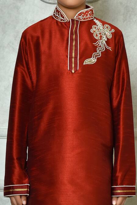 Petite Pomme_Red Silk Stones, Beads Work Placement Full Sleeve Kurta _Online_at_Aza_Fashions