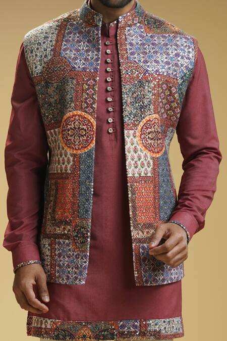 Kommal Sood_Beige Silk, Cotton Embroidery Moroccan Pattern Bundi Kurta Set_Online_at_Aza_Fashions