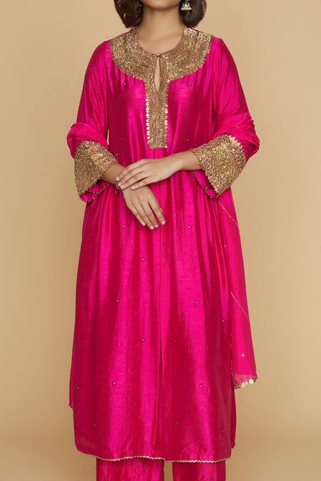 Label Niti Bothra_Pink Silk Pitta, Marodi Keyhole Neck And Sleeves Kurta Set _Online_at_Aza_Fashions