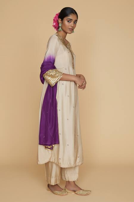 Buy_Label Niti Bothra_Ivory Silk Pitta, Marodi Keyhole Ombre Kurta And Palazzo Set _Online_at_Aza_Fashions