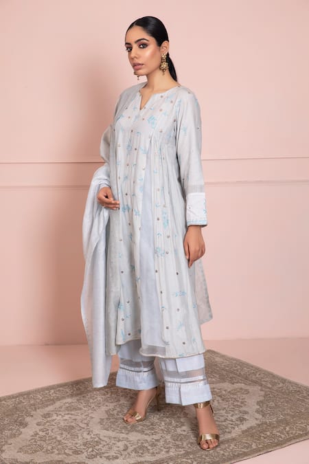 Ruh Clothing Chikankari Kurta Set 