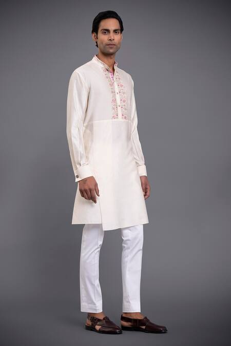Raghavendra Rathore Jodhpur_Off White Silk Thread Embroidered Kurta _Online_at_Aza_Fashions