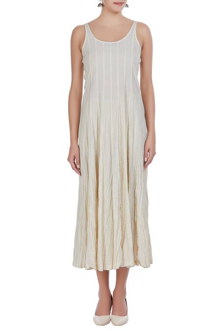 Shop Prama By Pratima Pandey Multi Color V Neck Handwoven Chanderi Silk Tunic Online at Aza Fashions Shop_Prama By Pratima Pandey_Multi Color V Neck Handwoven Chanderi Silk Tunic _Online_at_Aza_Fashions