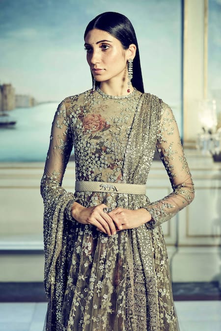 Sabyasachi at Shree Raj Mahal Jewellers India Couture Week 2014 – Shinjini  Amitabh Chawla