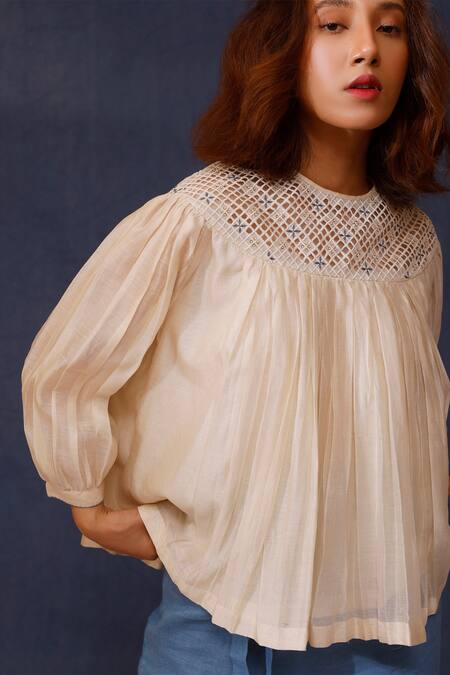 Chokhi Chorri_Off White Silk, Linen Embroidery Round Iris Mosaic Cutwork Yoke Top With Pant _Online_at_Aza_Fashions