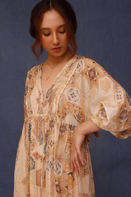 Chokhi Chorri_Beige Cotton Sequins V-neck Damsa Moroccan Tile Print Dress _Online_at_Aza_Fashions