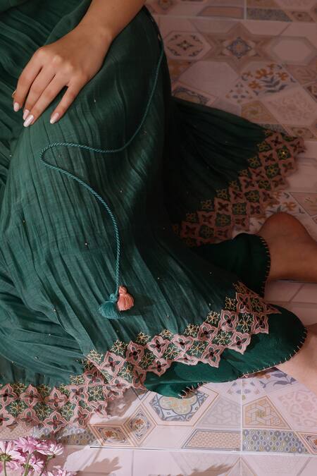 Chokhi Chorri_Green Kurta Malai Cotton Embroidered Hem Floral Cutwork Mona With Pant _Online_at_Aza_Fashions