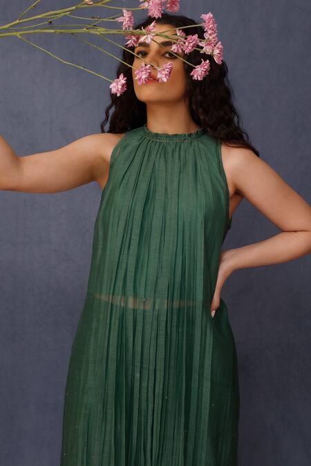 Buy_Chokhi Chorri_Green Kurta Malai Cotton Embroidered Hem Floral Cutwork Mona With Pant _Online_at_Aza_Fashions