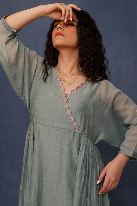 Chokhi Chorri_Blue Anarkali Malai Cotton Embroidery Flower V Neck Kyra Neckline With Pant _Online_at_Aza_Fashions