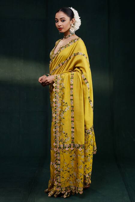 Rishi And Soujit_Yellow Saree Tussar Silk And Blouse Linear Floral With Sleeveless _Online_at_Aza_Fashions