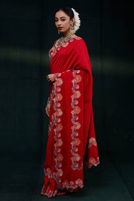 Rishi And Soujit_Red Saree Tussar And Blouse Raw Linear Floral With _Online_at_Aza_Fashions