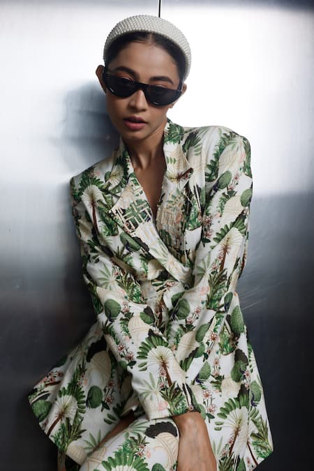 Buy_Pds By Sneha_Green Cotton, Lycra Collared Jaipur Print Jacket Pant Set _Online_at_Aza_Fashions