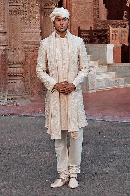 Shop_Vanshik_White Raw Silk Embroidered Sherwani Set _at_Aza_Fashions