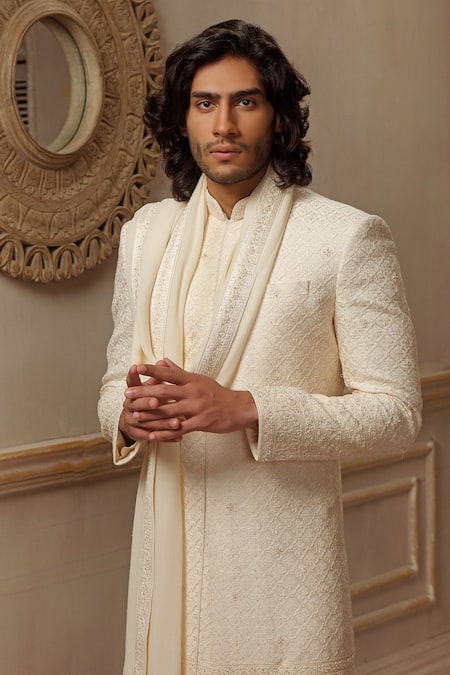 Vanshik Embroidered Sherwani Set 