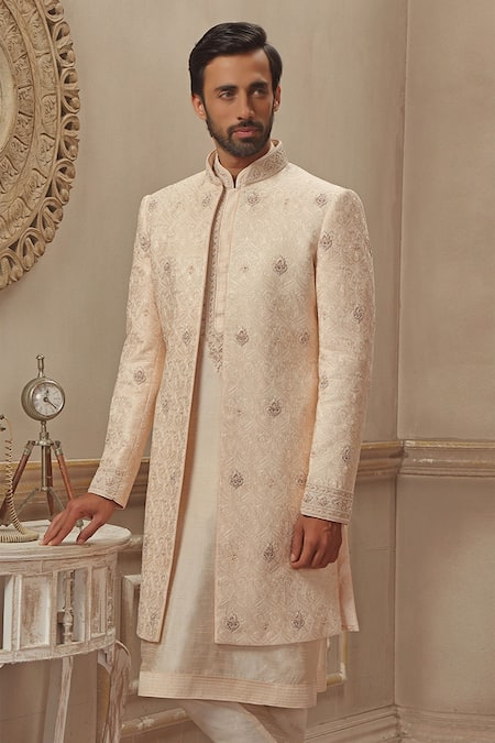 Vanshik Embroidered Sherwani Set 
