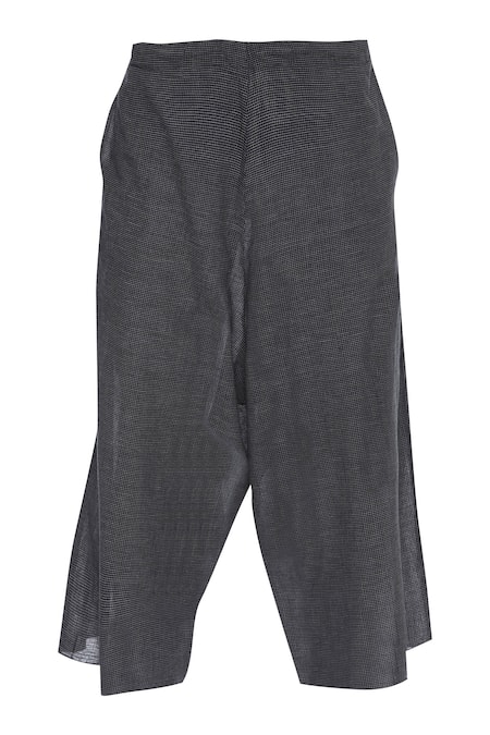 Urvashi Kaur Checkered Cotton Pants 