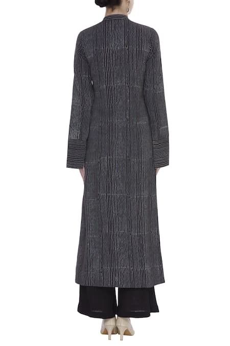 Urvashi Kaur Block Print Striped Kurta 