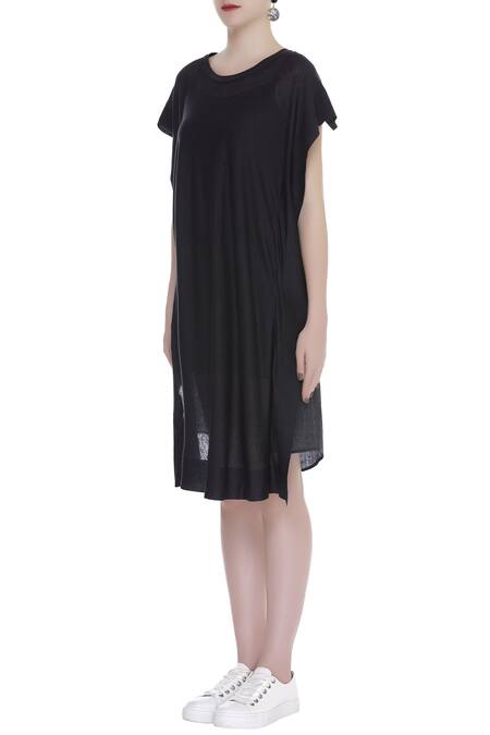 Buy_Urvashi Kaur_Black Cotton Round Neck Organic Midi Dress With Checkered Back _Online_at_Aza_Fashions