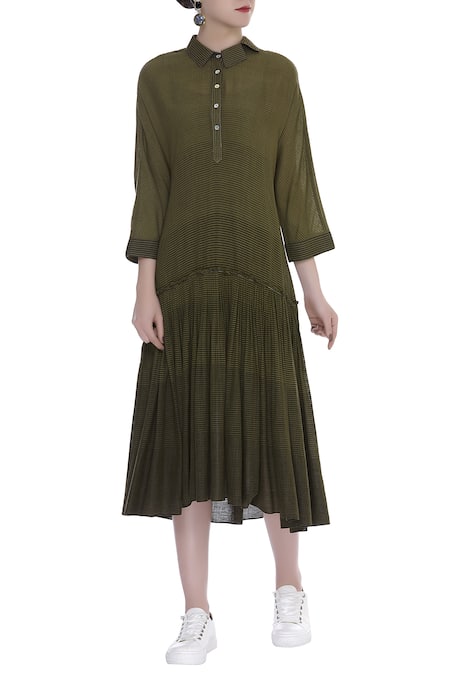 Urvashi Kaur Striped Drop-Waist Midi Dress 