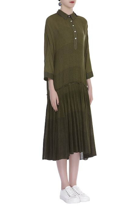 Urvashi Kaur_Green Cotton Collared Striped Drop-waist Midi Dress _Online_at_Aza_Fashions