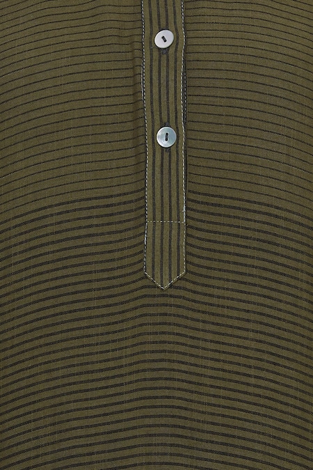 Urvashi Kaur_Green Cotton Collared Striped Drop-waist Midi Dress _at_Aza_Fashions