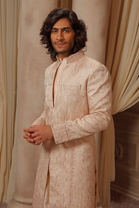 Vanshik Embroidered Sherwani Set 