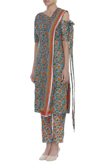 Buy_Surendri_Blue Floral Printed Kurta Set_Online_at_Aza_Fashions