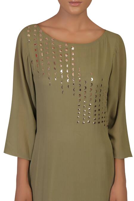 Priyam Narayan_Green Embroidery Round Kurta Palazzo Set_Online_at_Aza_Fashions