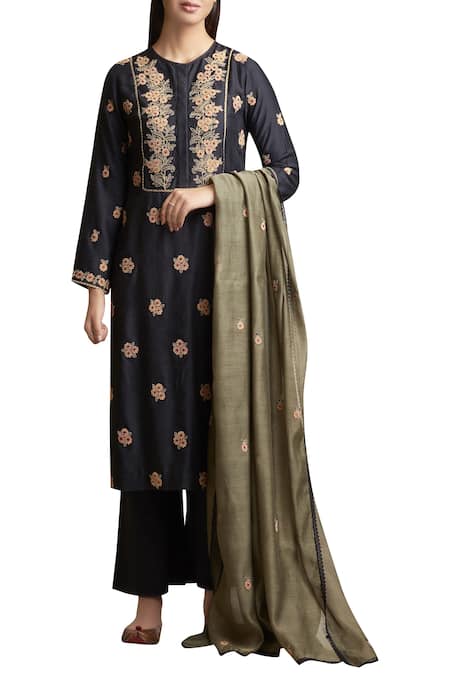 Sue Mue Kurta and Palazzo Set with Floral Motifs 