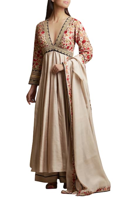 deep neck anarkali