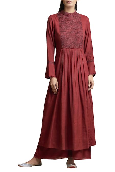 Sue Mue Kurta Palazzo Set with Dori Embroidered Yoke 