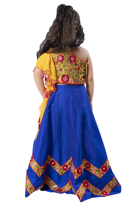 Neha Gursahani Embroidered blouse with mirror work lehenga 