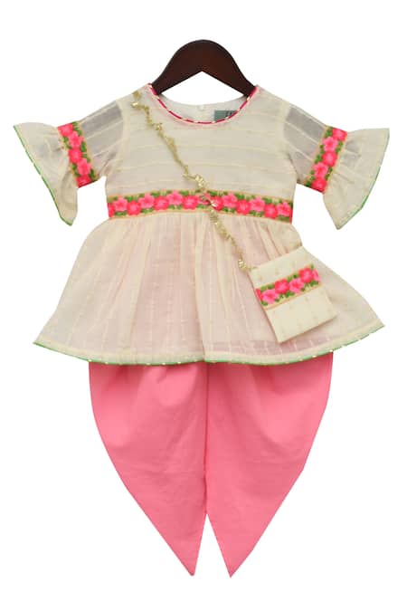 FAYON KIDS Embroidered kurta with dhoti 