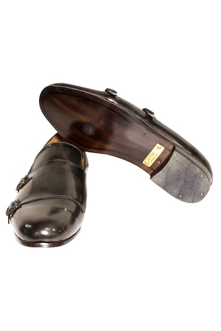 Buy_Artimen_Black Plain Double Monk Strap Shoes _Online_at_Aza_Fashions