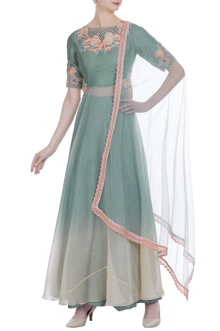 Incheetape Threadwork embroidered kurta with flared pants and dupatta 