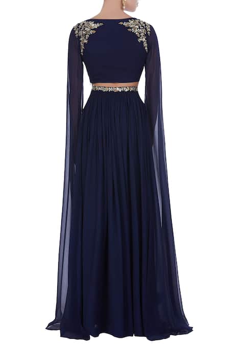 Pooja Peshoria Hand embroidered cutdana & pearl lehenga with blouse 