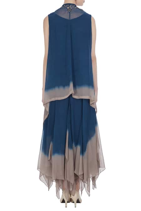 Kavita Bhartia Asymmetrical tunic with embroidered jacket 