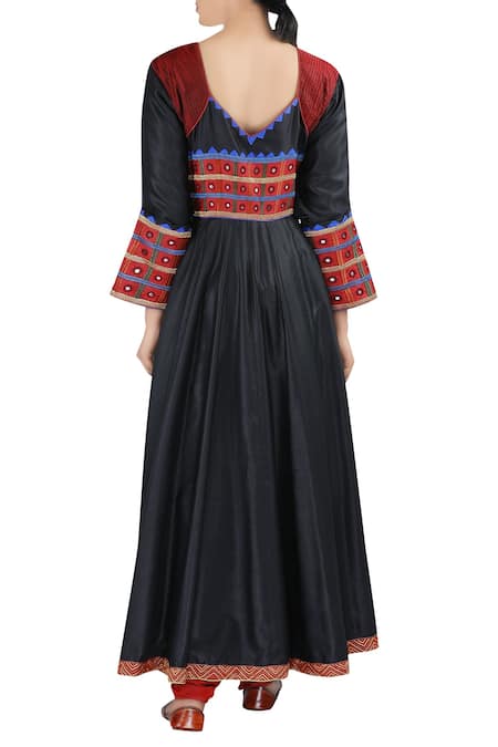 Latha Puttanna Embroidered Anarkali Set 