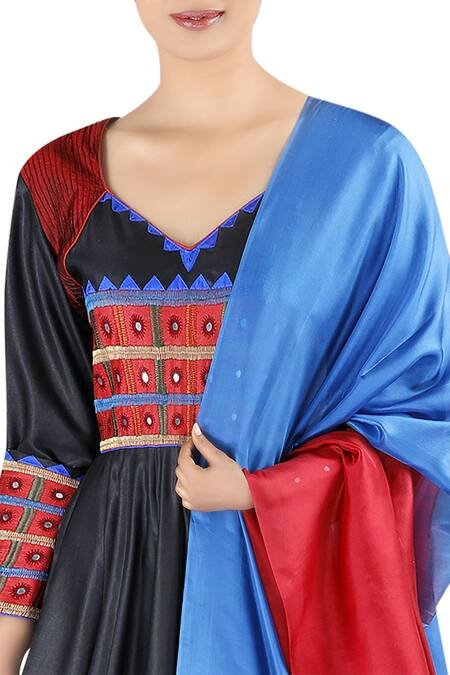 Buy Latha Puttanna Black Silk Thread Work V Neck Embroidered Anarkali Set Online at Aza Fashions Buy_Latha Puttanna_Black Silk Thread Work V Neck Embroidered Anarkali Set _Online_at_Aza_Fashions