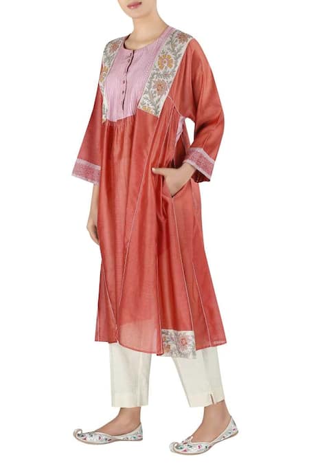 Latha Puttanna Chanderi Asymmetric Tunic With Pant 