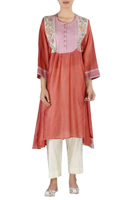 Latha Puttanna_Orange Chanderi Thread Work Round Neck Asymmetric Tunic With Pant _Online_at_Aza_Fashions