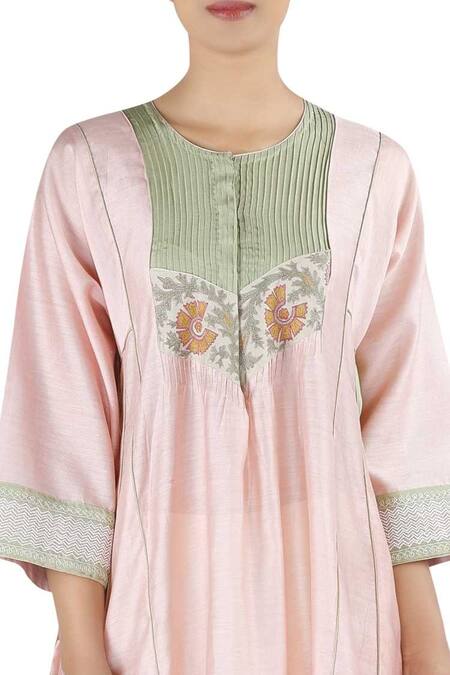 Buy_Latha Puttanna_Pink Chanderi Thread Work Round Neck Asymmetric Tunic With Pant _Online_at_Aza_Fashions