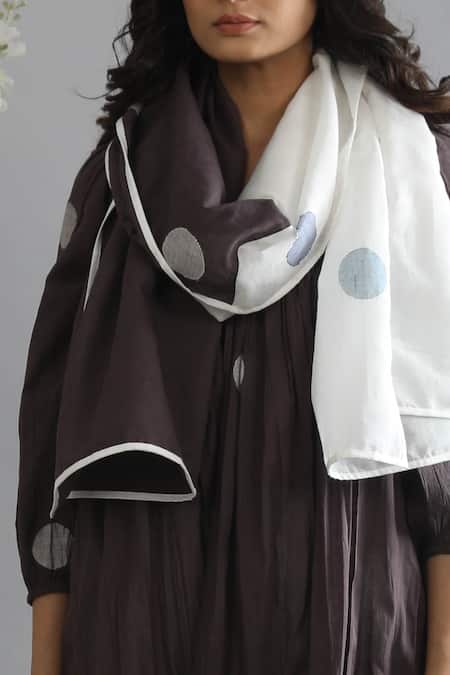 Khat_Brown Handloom Cotton Embroidery Handwoven Polka Pattern Kurta Set With Scarf _Online_at_Aza_Fashions