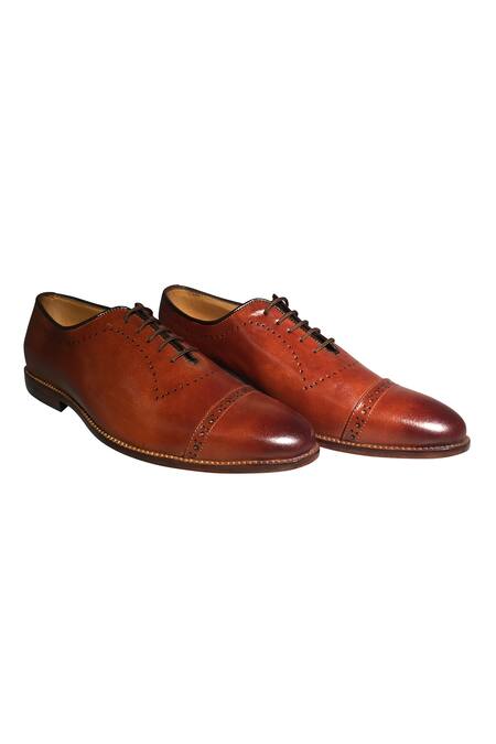 Buy_Artimen_Brown Plain Leather Handcrafted Brogues _Online_at_Aza_Fashions