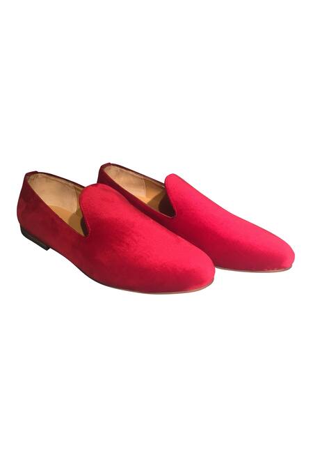 Buy_Artimen_Red Plain Velvet Loafers_Online_at_Aza_Fashions
