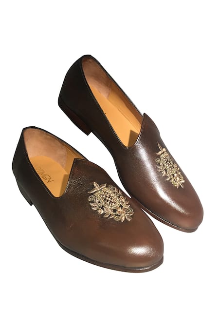 Buy Handcrafted pure leather loafers by 