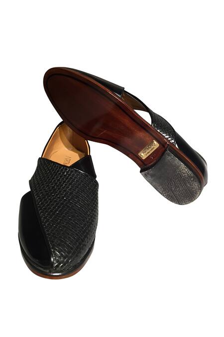 Artimen_Black Woven Peshawari Handcrafted Shoes _Online_at_Aza_Fashions